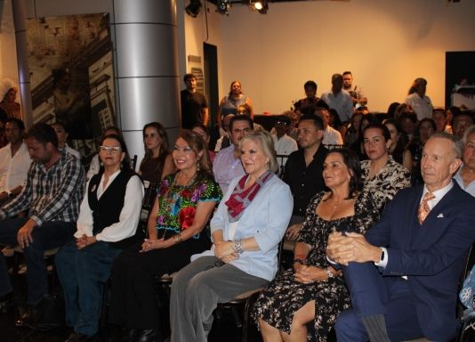 002_INAUGURA_COAHUILA_YEL_SILENCIO_DE_LOS_PERDIDOSY_EXPOSICIOYN_DEL_ARTISTA_OAXAQUENYO_ALEJANDRO_SANTIAGO_uploaded_v1_2.jpg