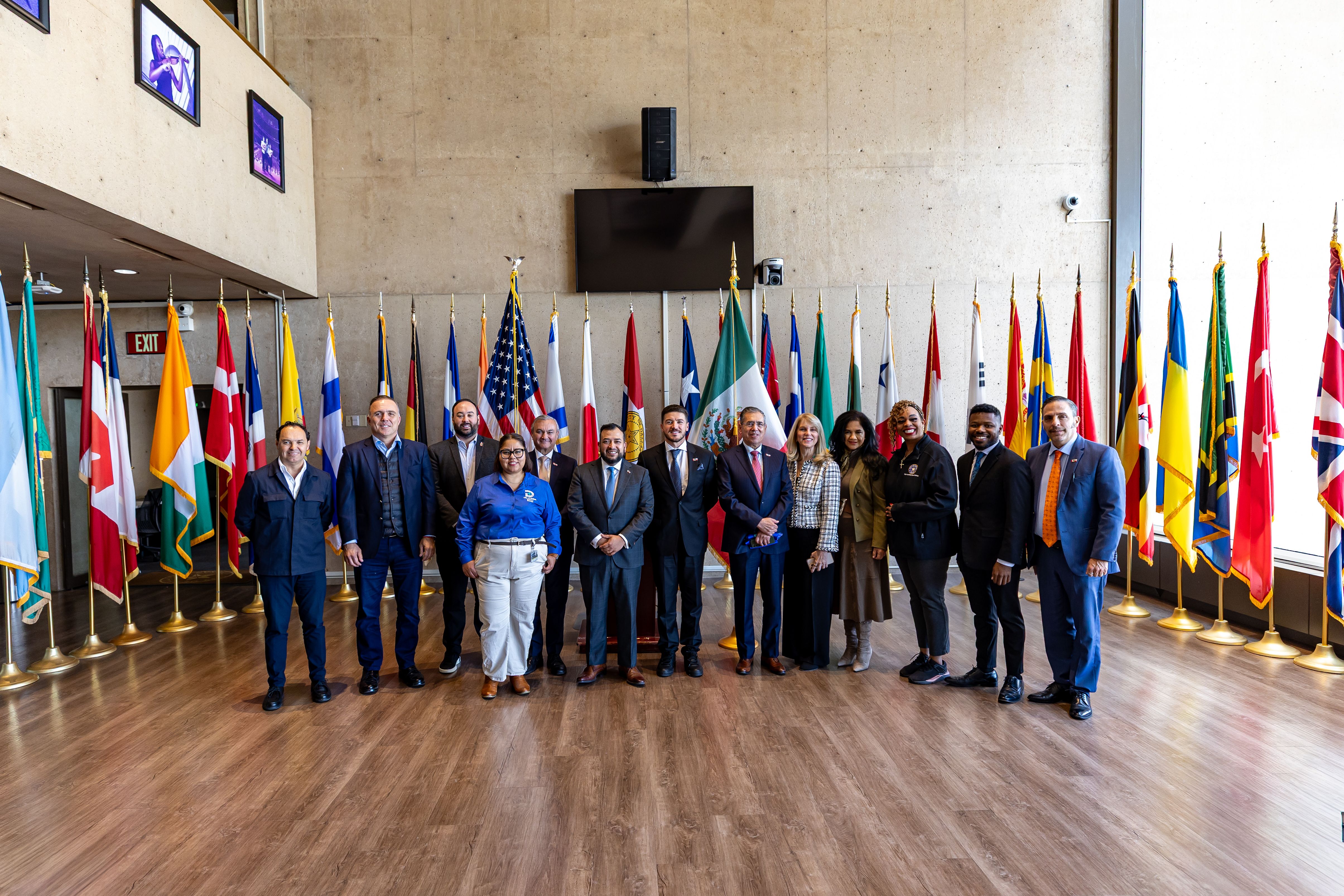 01 PRESENTA GOBERNADOR “TRIÁNGULO MUNDIALISTA” PARA POTENCIALIZAR NL, DALLAS Y HOUSTON.JPG