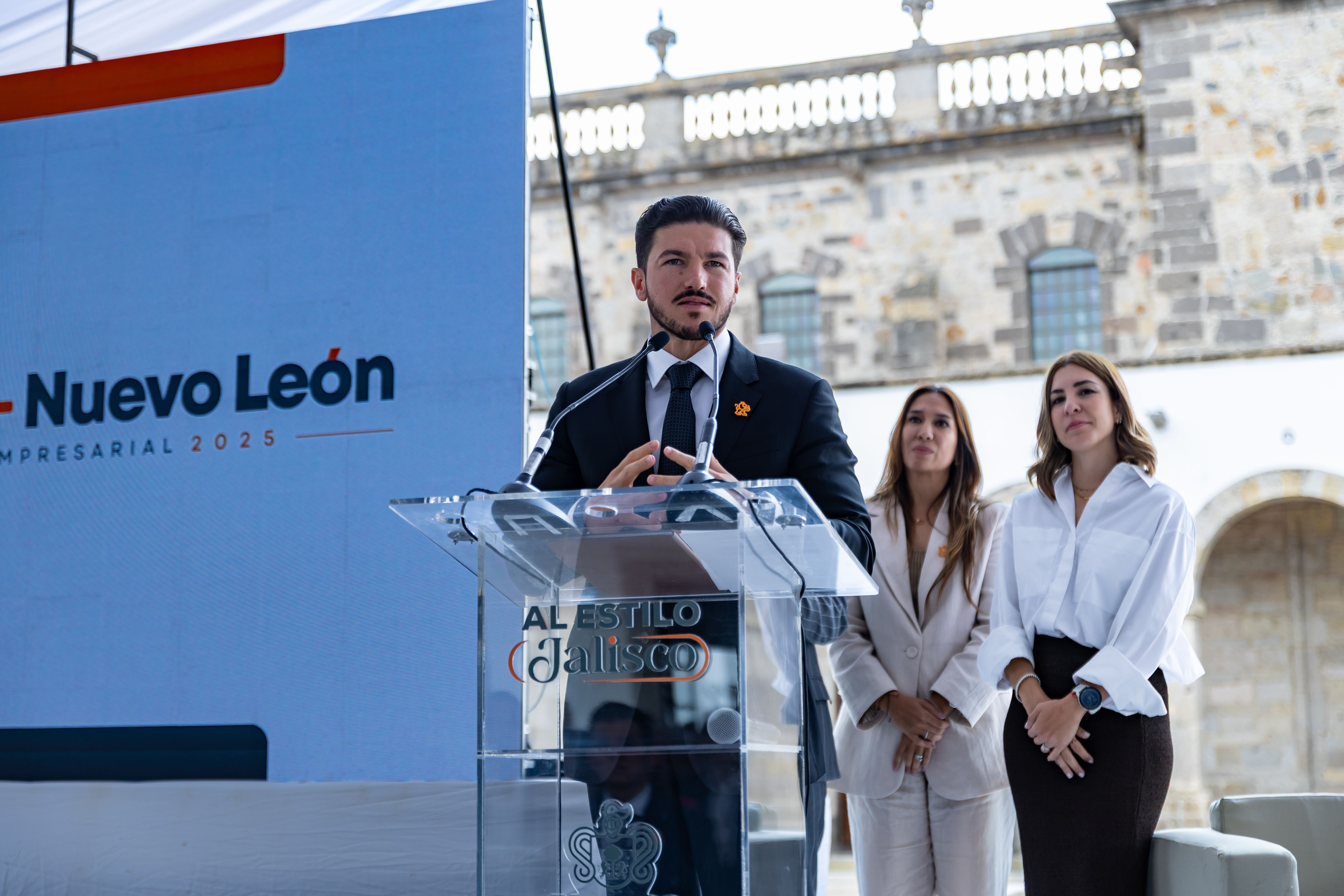 02 IMPULSA GOBERNADOR ESTRATEGIA “PONTE NUEVO, PONTE MUNDIAL” EN JALISCO.JPG