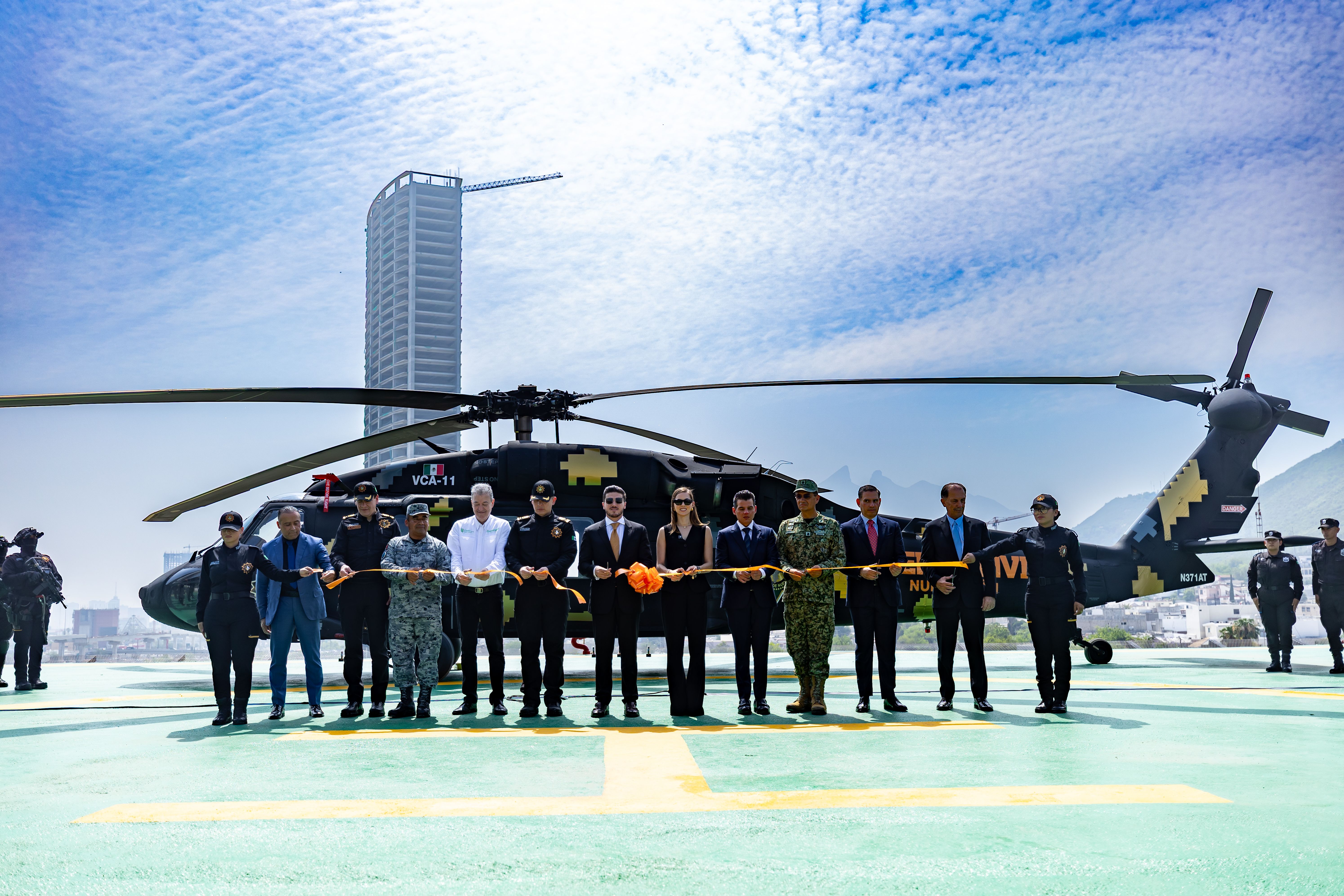 02 NUEVO LEÓN FORTALECE SU BLINDAJE ÁEREO CON SEGUNDO BLACK HAWK.JPG
