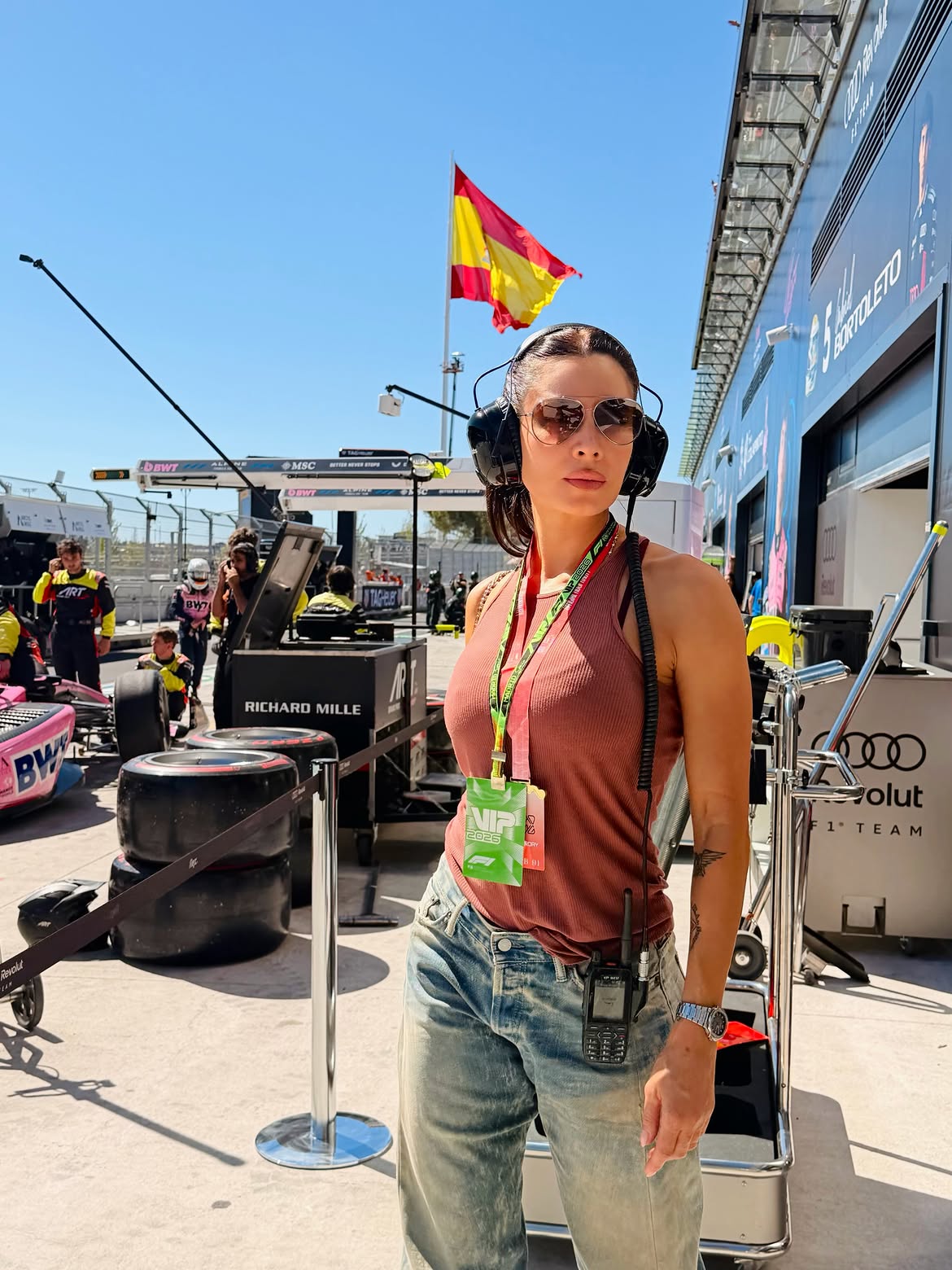1. PILAR RUBIO.jpg