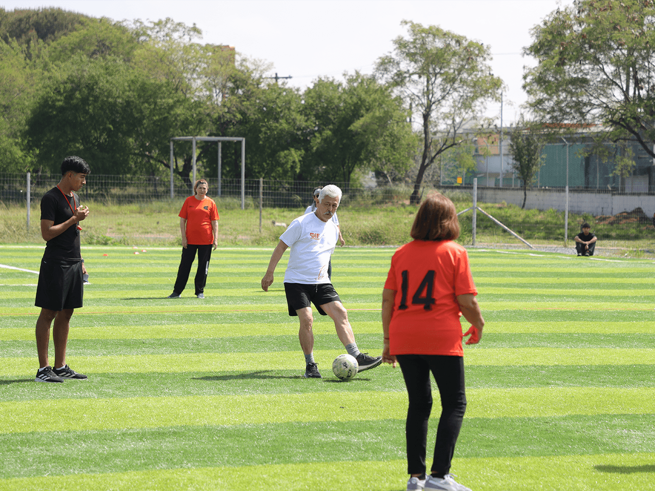 20260530_03_adultos_mayores_mundialito_07.png