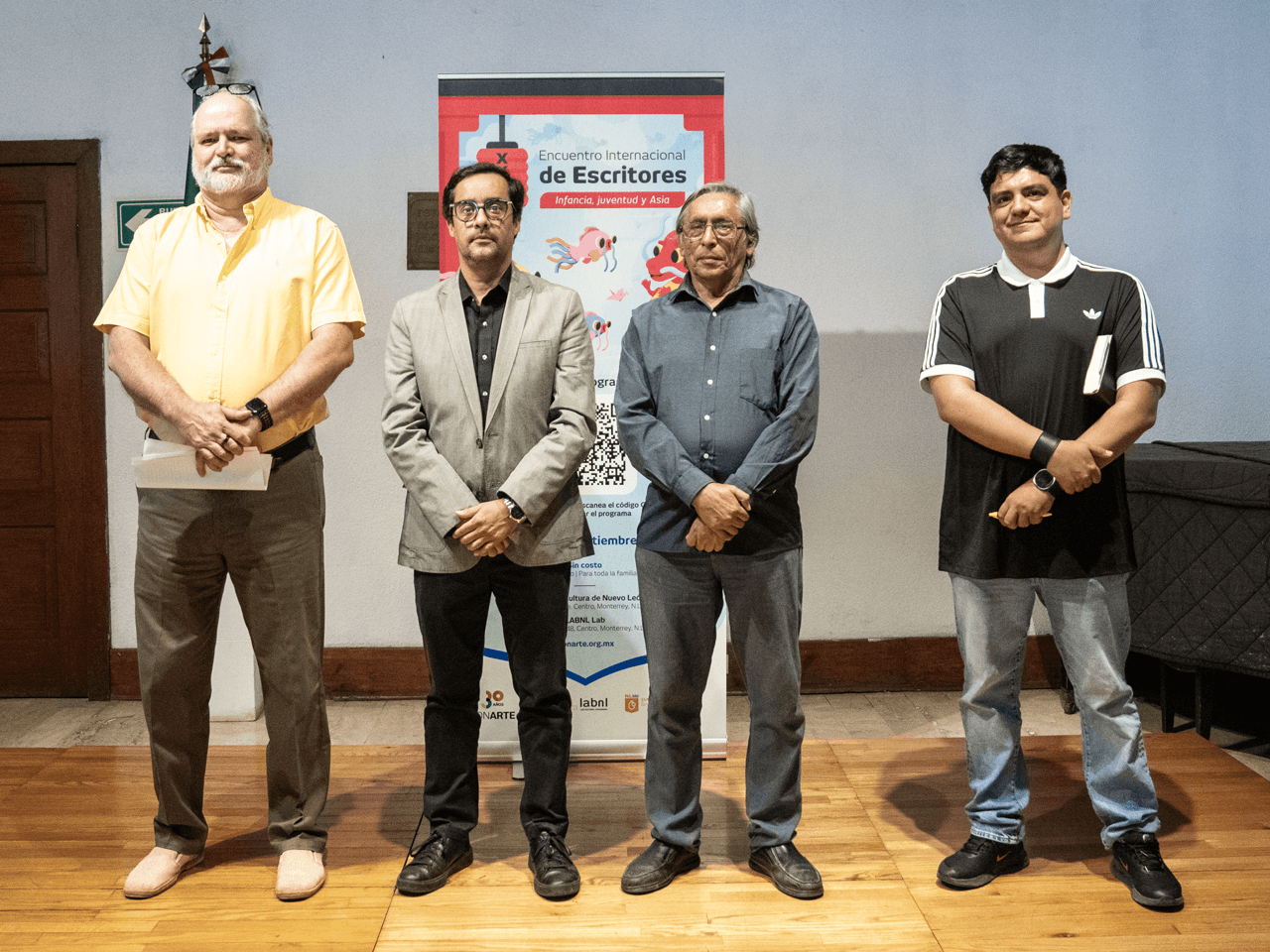 20260925_05_arranca_encuentro_escritores_01.png