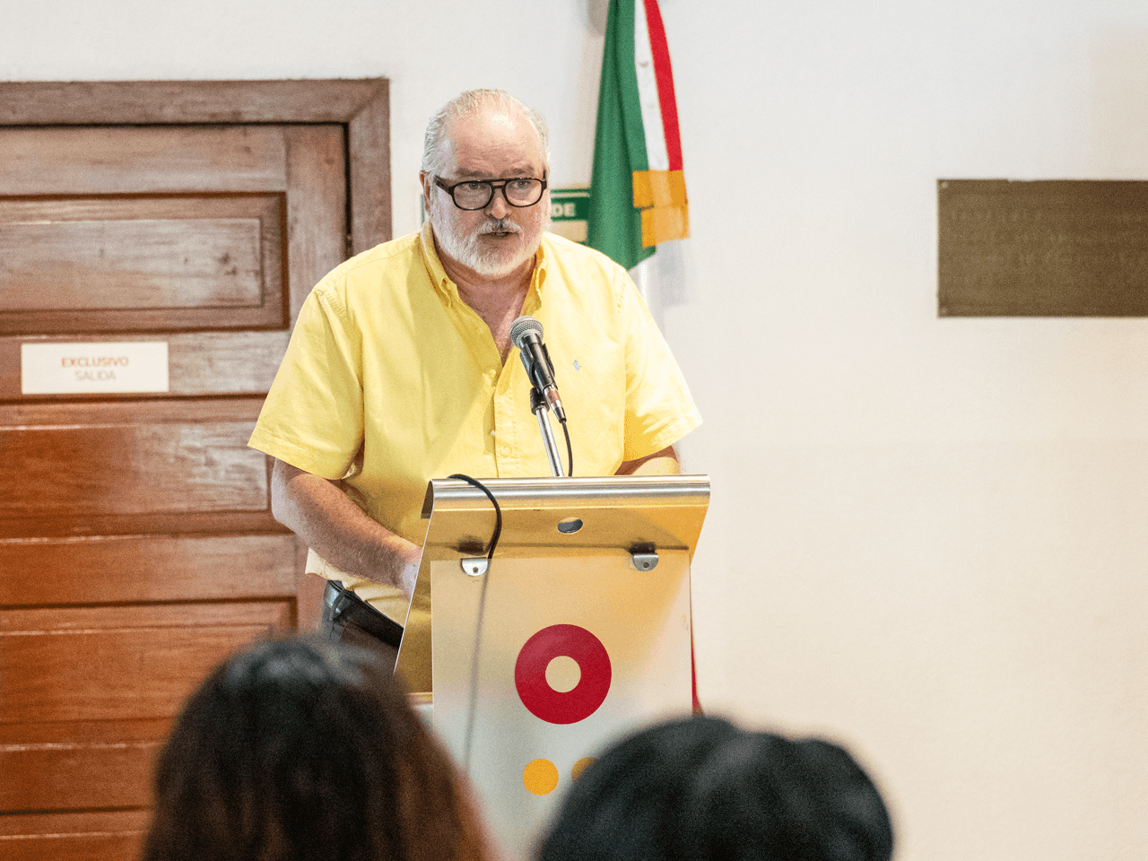 20260925_05_arranca_encuentro_escritores_04.png