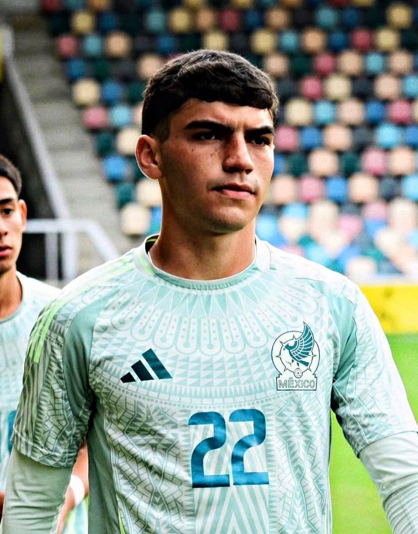 5ccf8f5b-7cea-4bd7-9d63-2e5e0400a34b.jfif