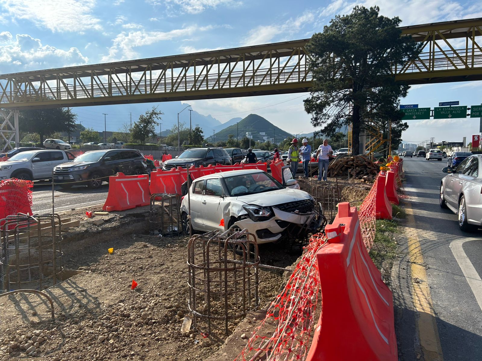 8218db63-0de3-4ee6-8ad8-4539f08a3b1c.jfif