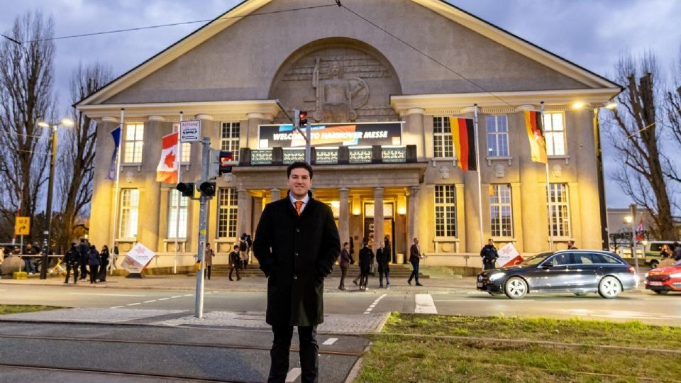 8eee3785-55af-4a2d-8e15-fc42ae81e929.jfif