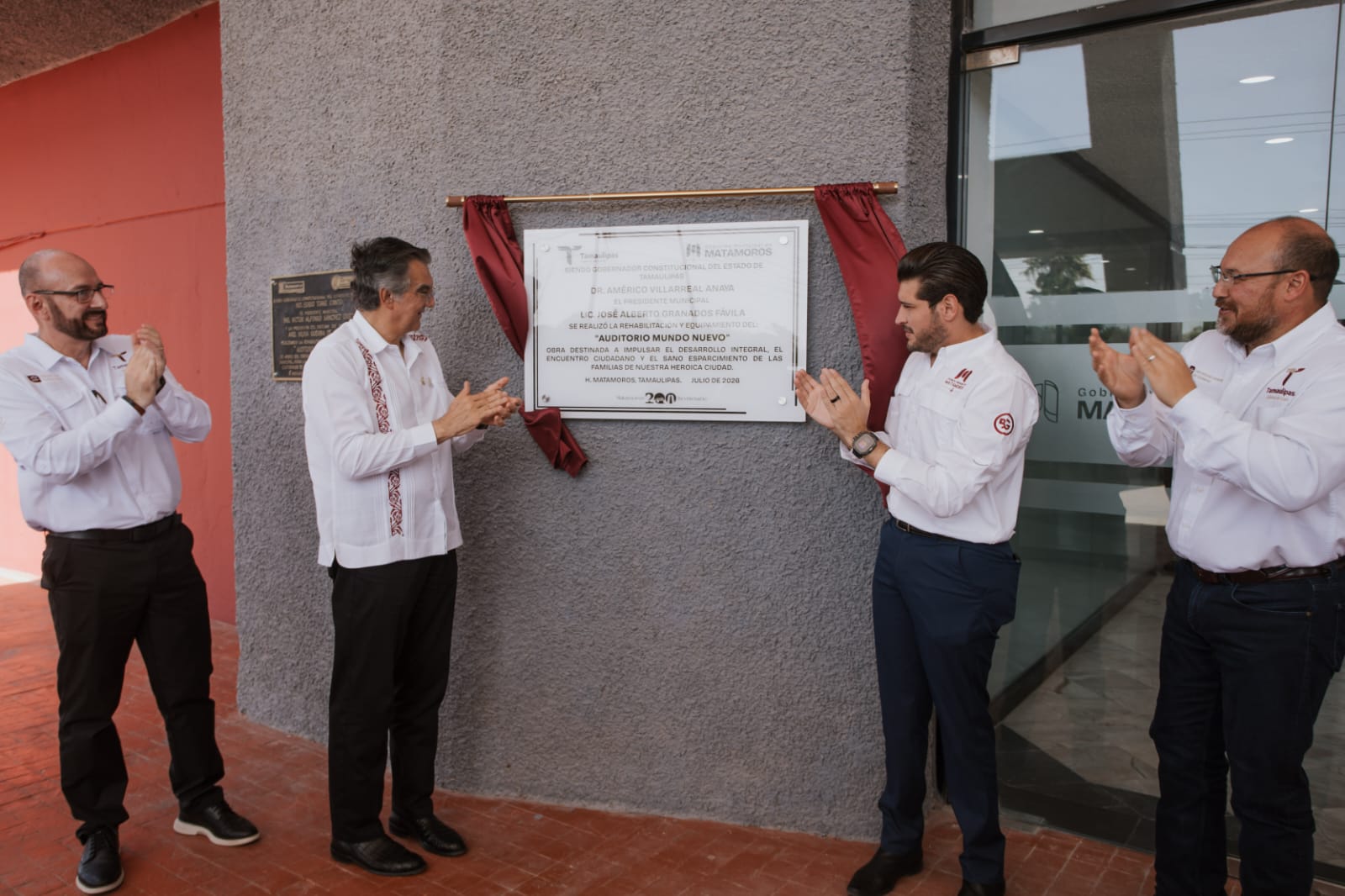 AMERICO Y BETO.jpeg