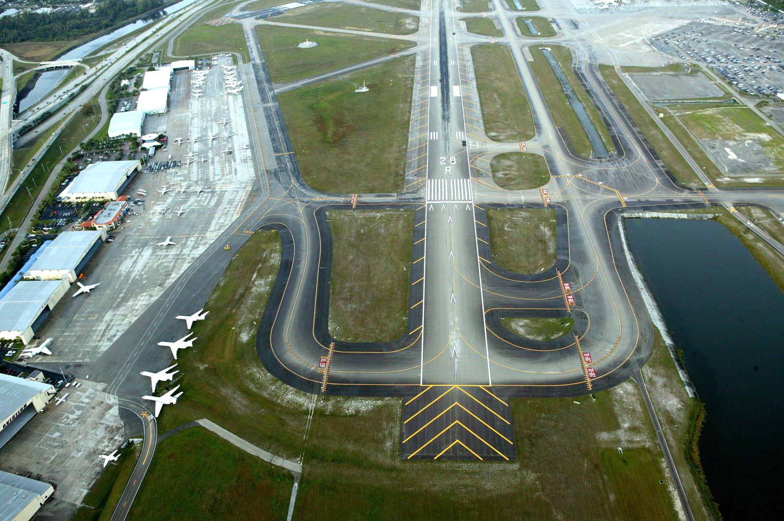 Aeropuerto Internacional de Palm Beach.jpg