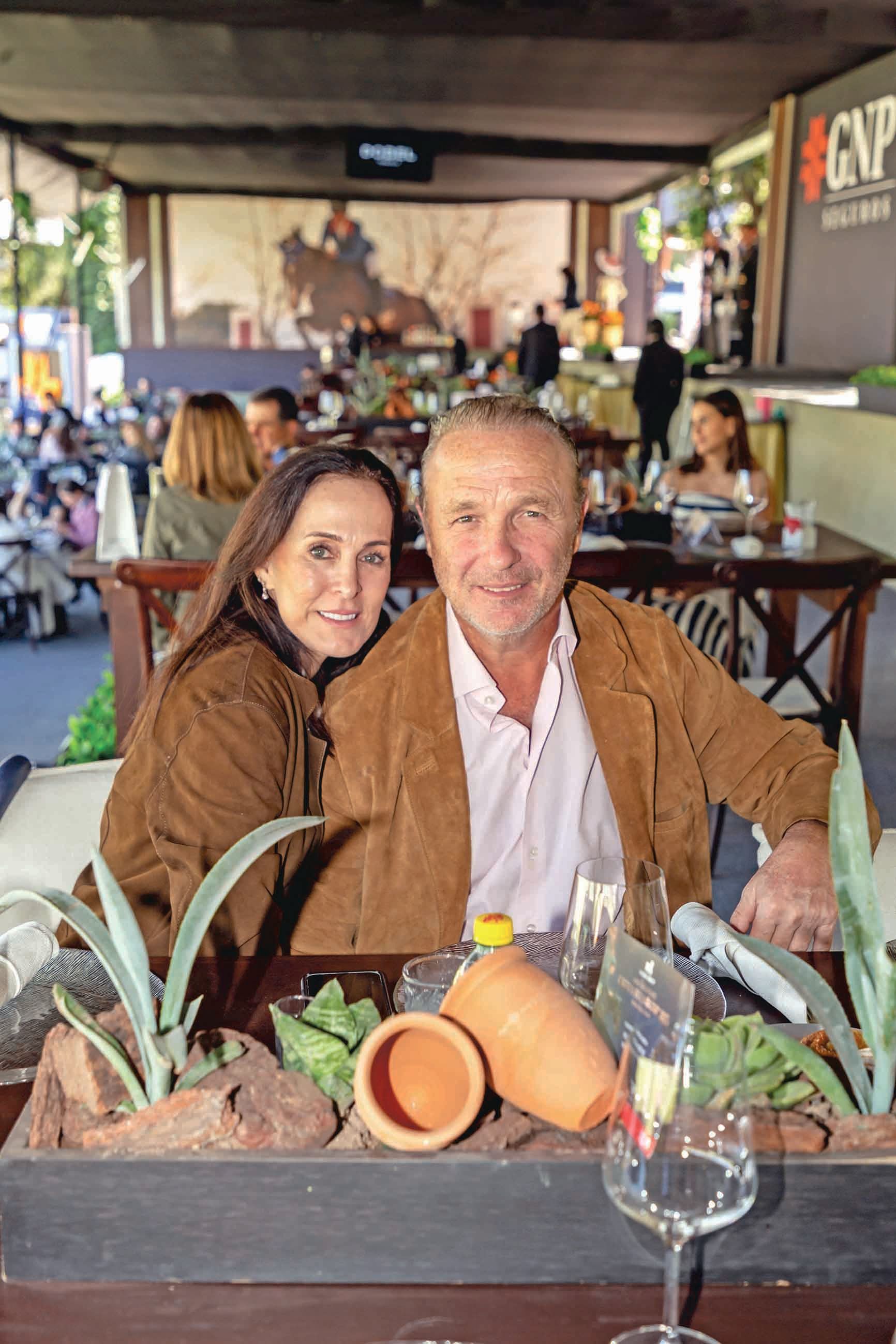 Anie Garza y René Treviño.jpg