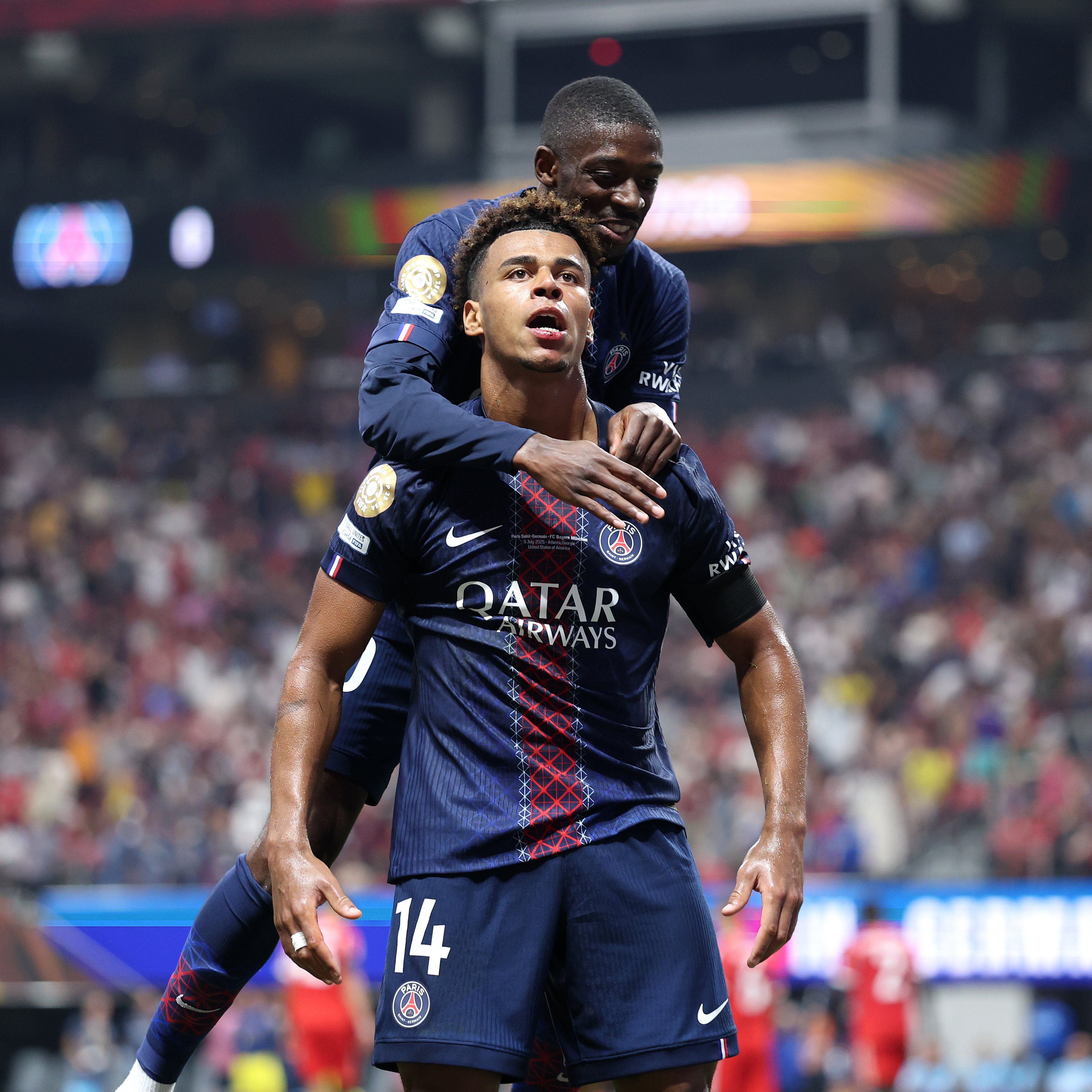 Avanza PSG a semifinales pese a acabar con dos expulsados