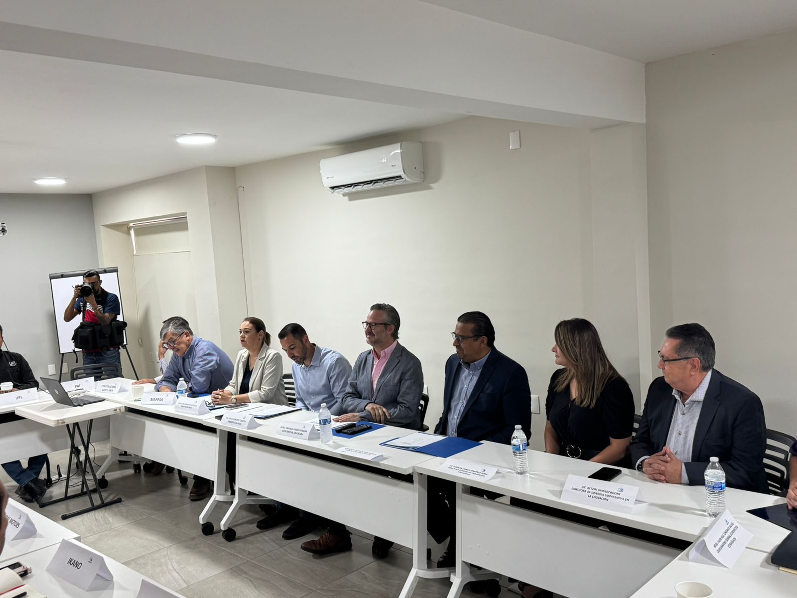 Busca industria y educación alinear oportunidades de colaboración