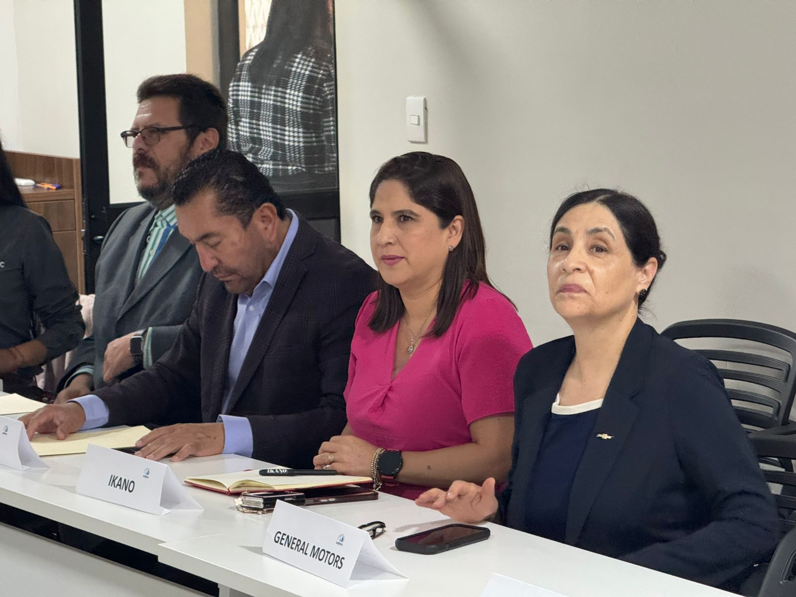 Busca industria y educación alinear oportunidades de colaboración