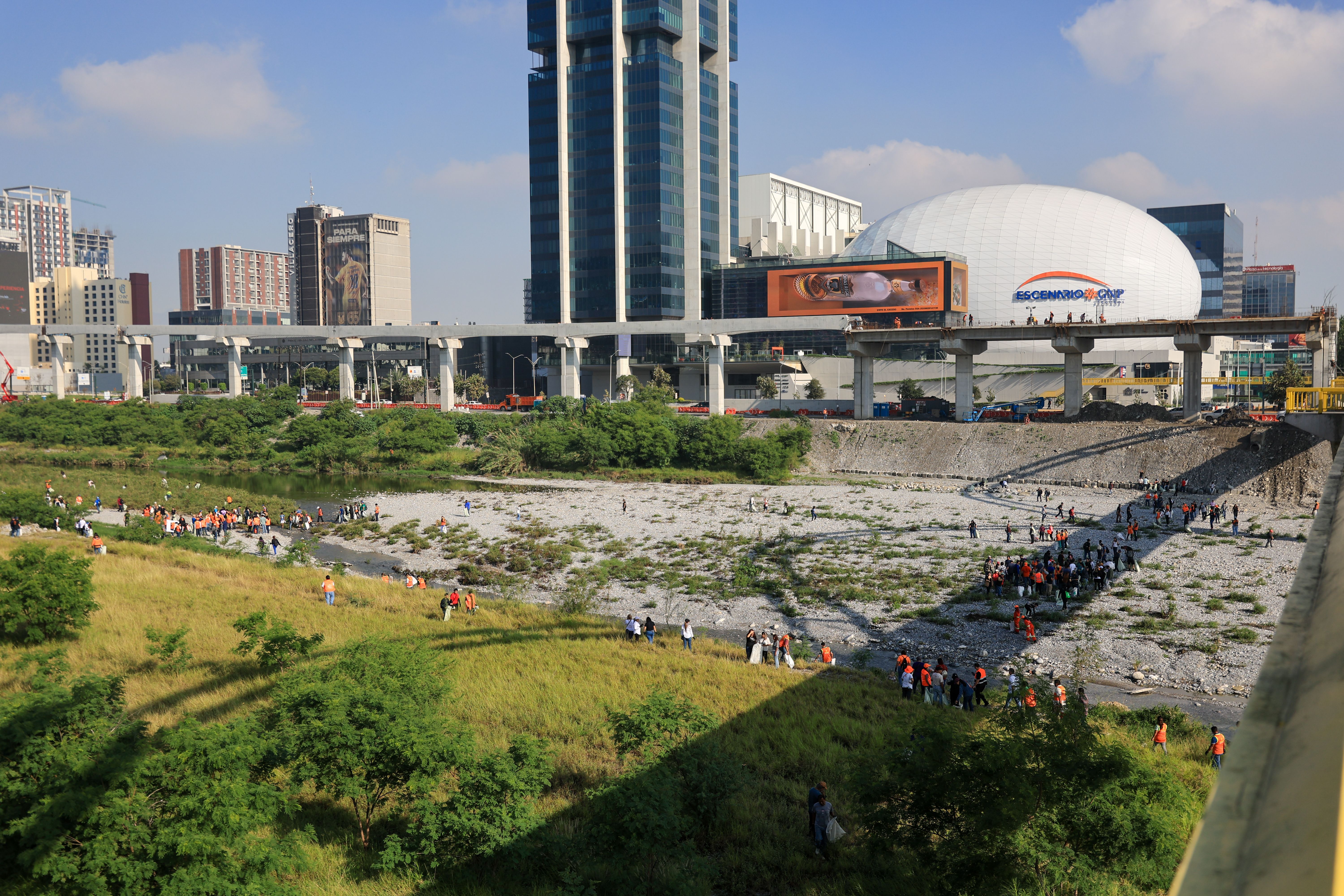 CERO TOLERANCIA A QUIEN TIRE BASURA EN RÍO; SAMUEL GARCÍA 05.JPG