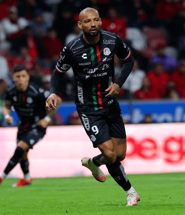 Captura de pantalla 2026-04-12 234344.png