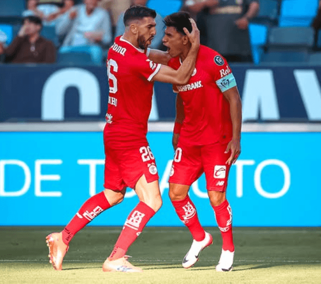 Captura de pantalla 2026-04-15 235620.png