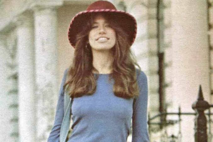 Carly Simon
