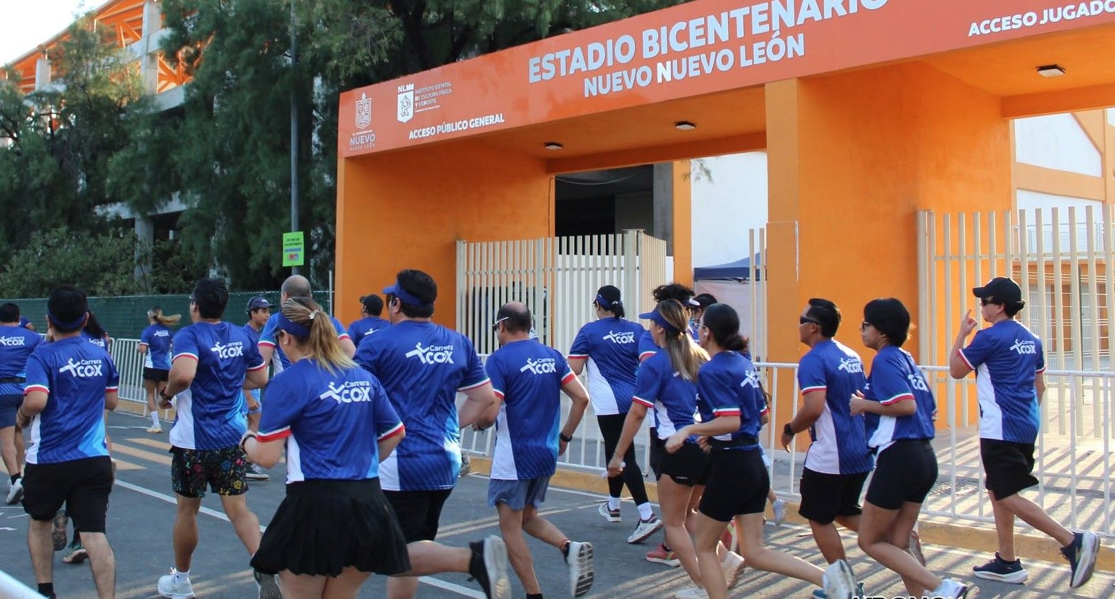 Carrera Cox Monterrey 1.jpg