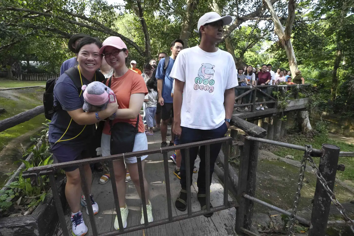 Celebran primer cumpleaños de Moo Deng en zoológico de Tailandia