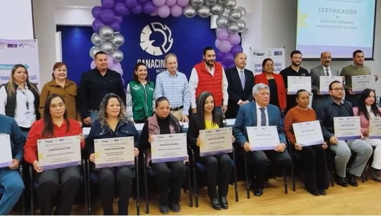Certifican Entornos Laborales promotores de salud Coahuila.JPG