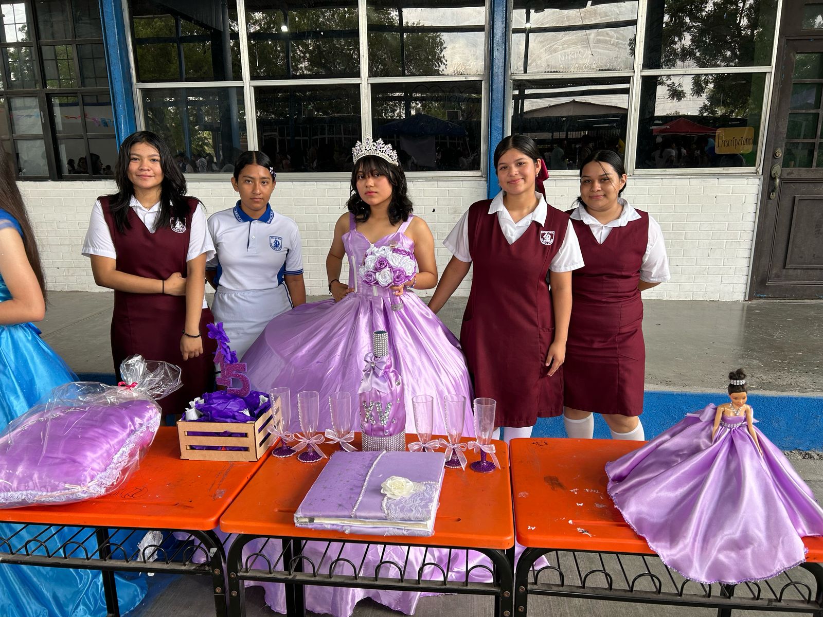 Cierran ciclo escolar fomentando emprendimiento desde secundaria
