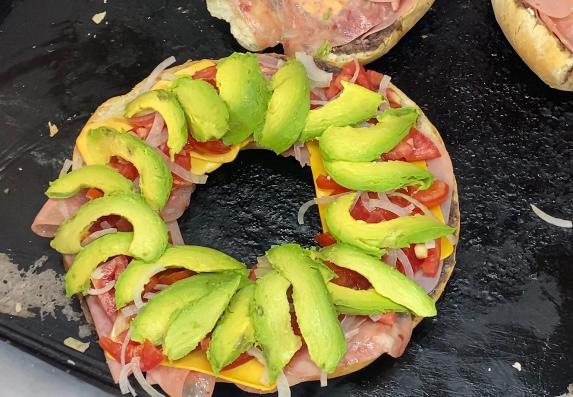 Crean 'Rosca de la Barda' para Día de Reyes.jpg