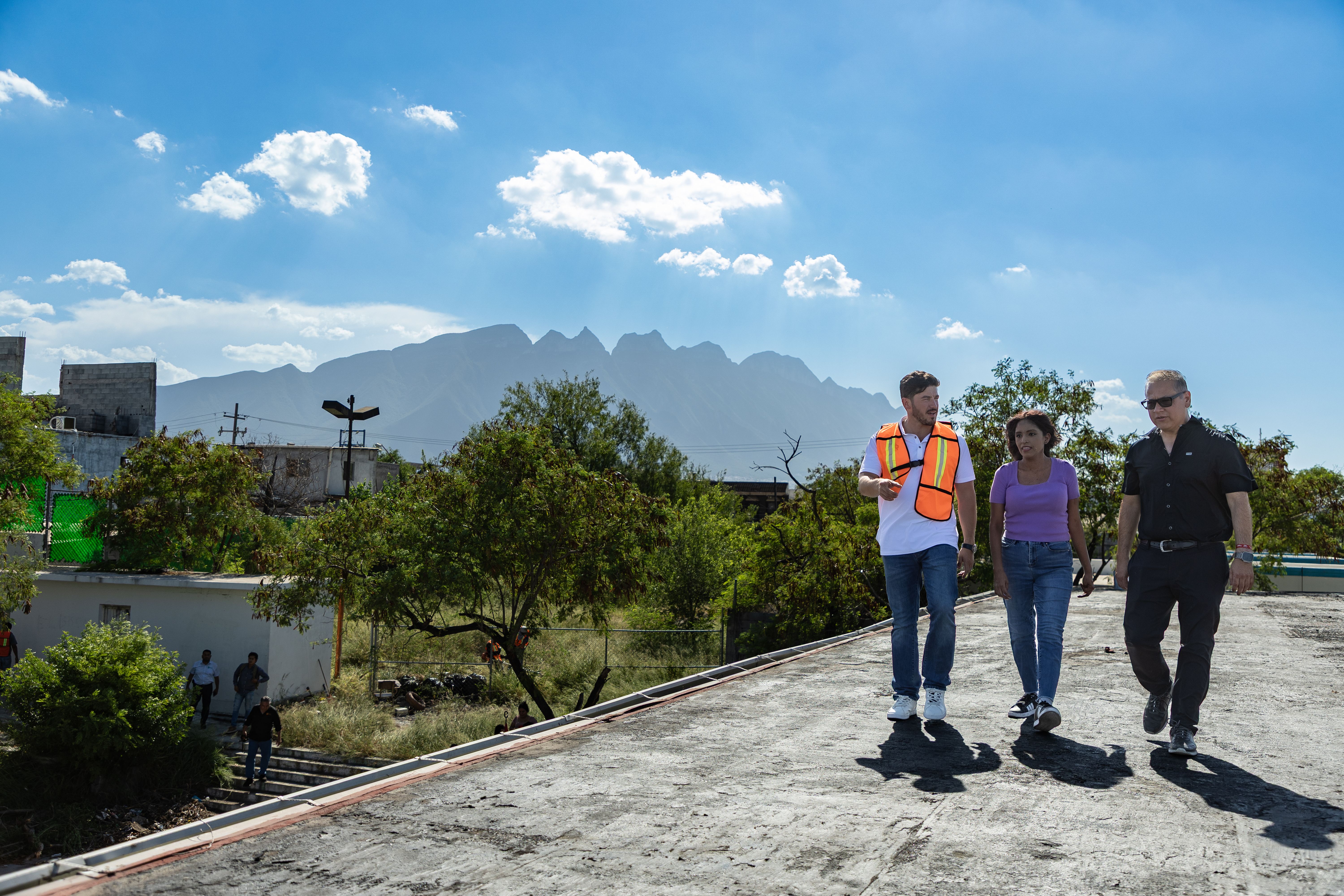 DESTINA GOBERNADOR 2 MIL MDP A ESCUELAS Y PROMETE REGRESAR EN 15 DÍAS PARA ENTREGAR  OBRAS 05.JPG