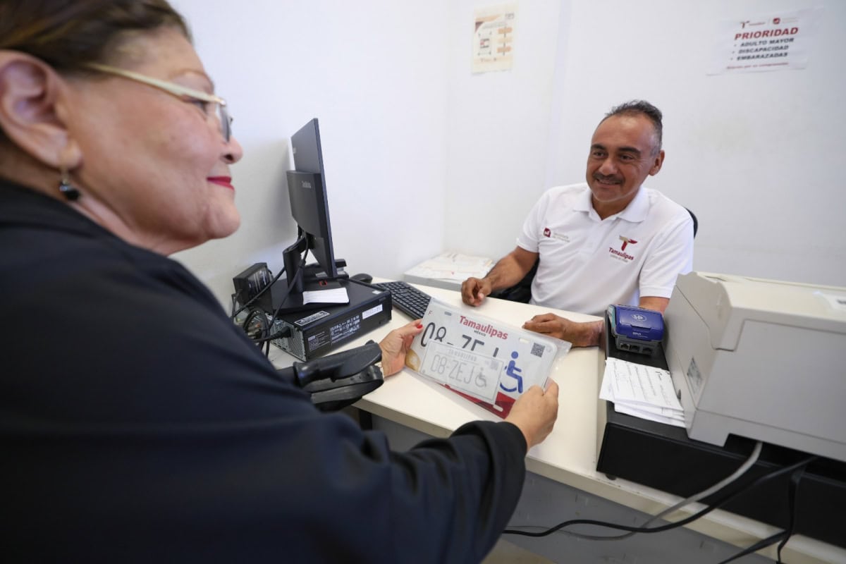 DIF-087-2026.-Facilita-DIF-Tamaulipas-tramite-de-credencial-y-placas-de-circulacion-para-personas-con-discapacidad-1.jpeg