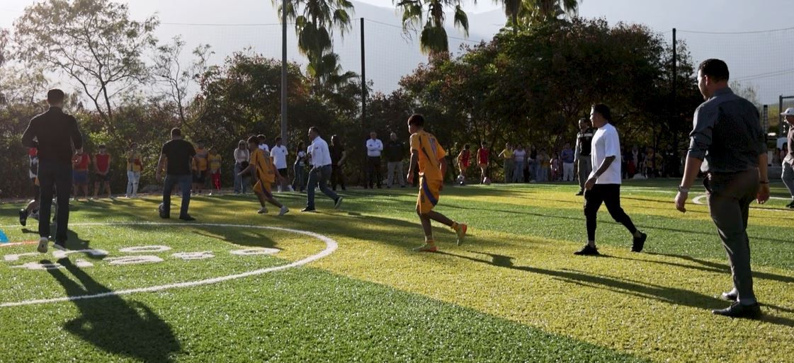 David de la Peña Santiago y Javier Aquino Tigres UANL.JPG