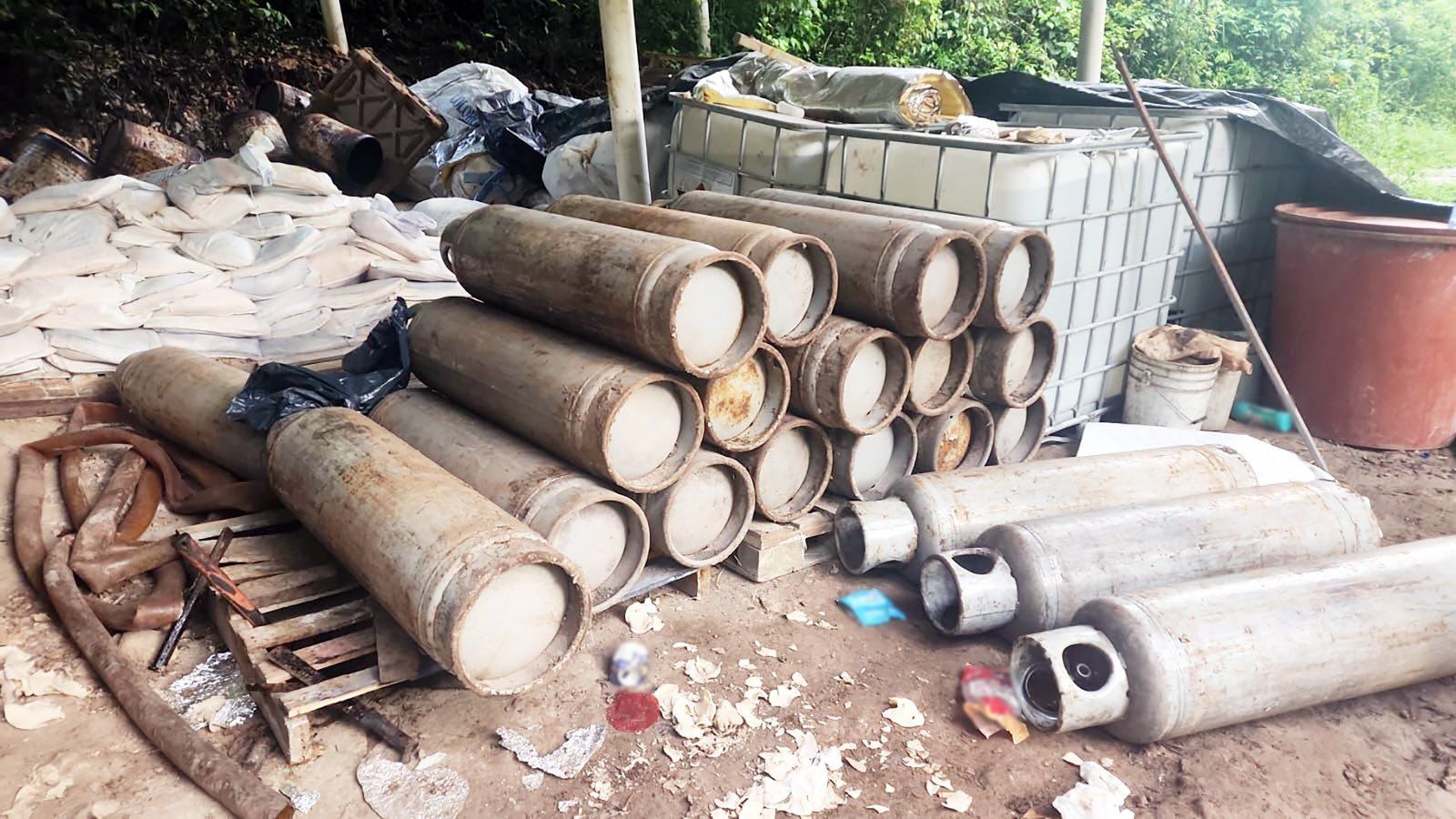 Decomisan 900 kilos de droga tras operativo en Chiapas