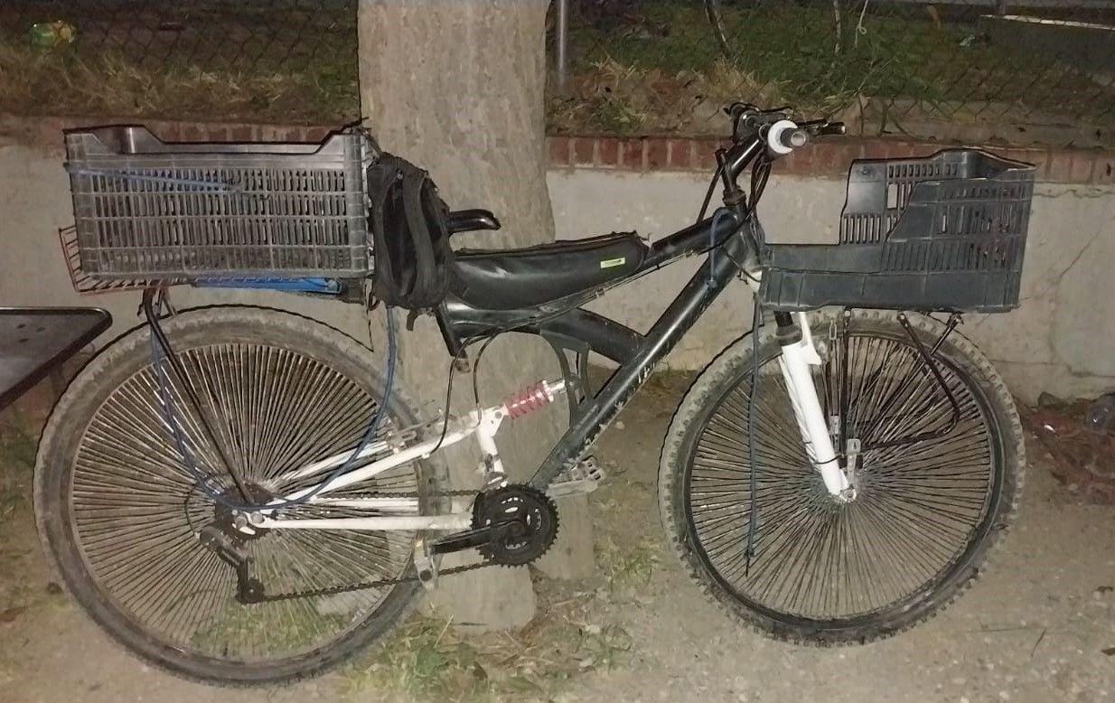 Detienen a hombre con droga y seis celulares en Monterrey