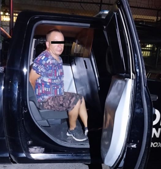 Detienen a hombre con droga y seis celulares en Monterrey
