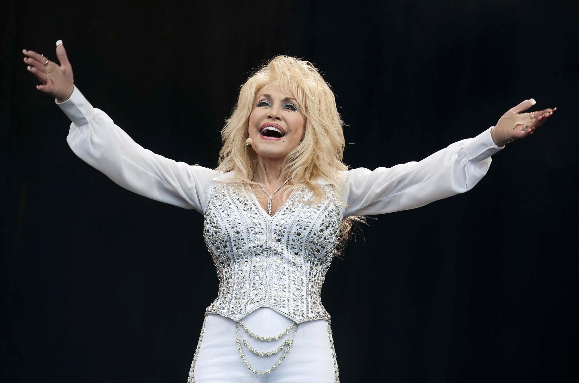 Dolly-Parton.jpg