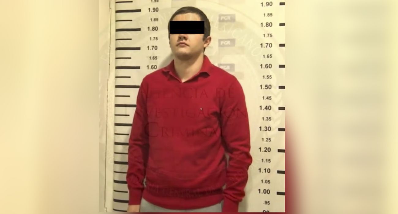 EH FOTO VERTICAL.jpg