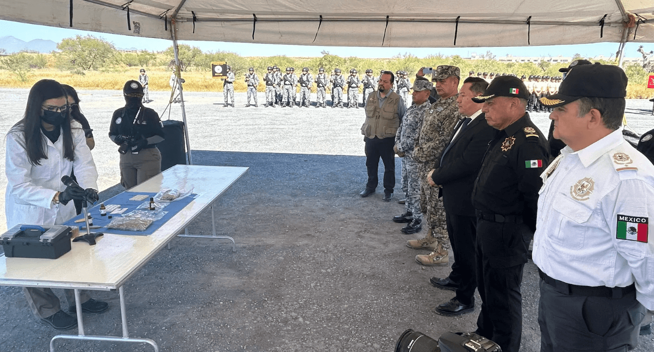 EH UNA FOTO - 2025-11-14T124855.252.png