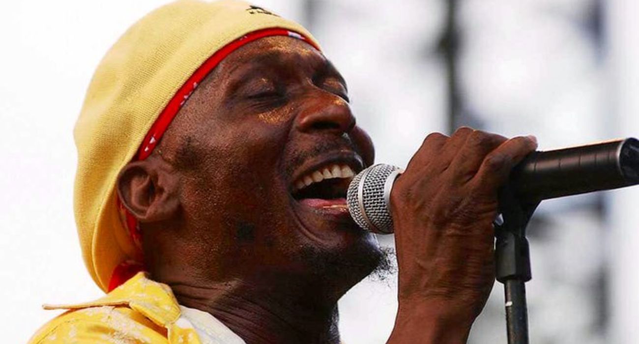 EH UNA FOTO - 2025-11-24T120420.355.jpg