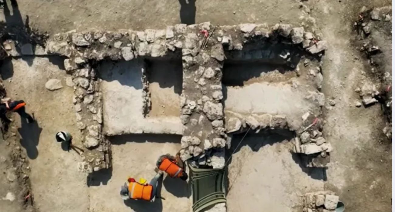 EH UNA FOTO - 2026-04-28T095713.535.jpg