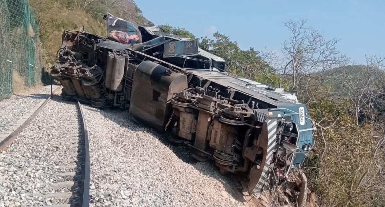 Suman 14 fallecidos por descarrilamiento de Tren Interoceánico.jpg