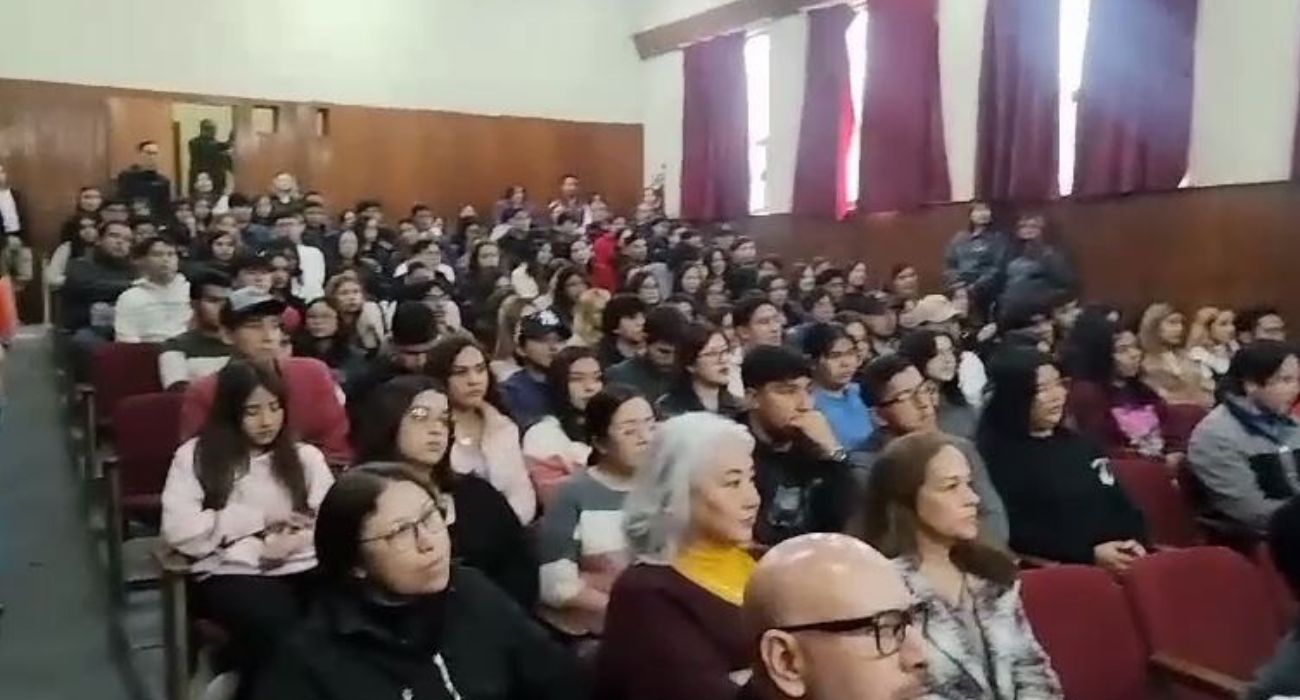 EH UNA FOTO (64).jpg