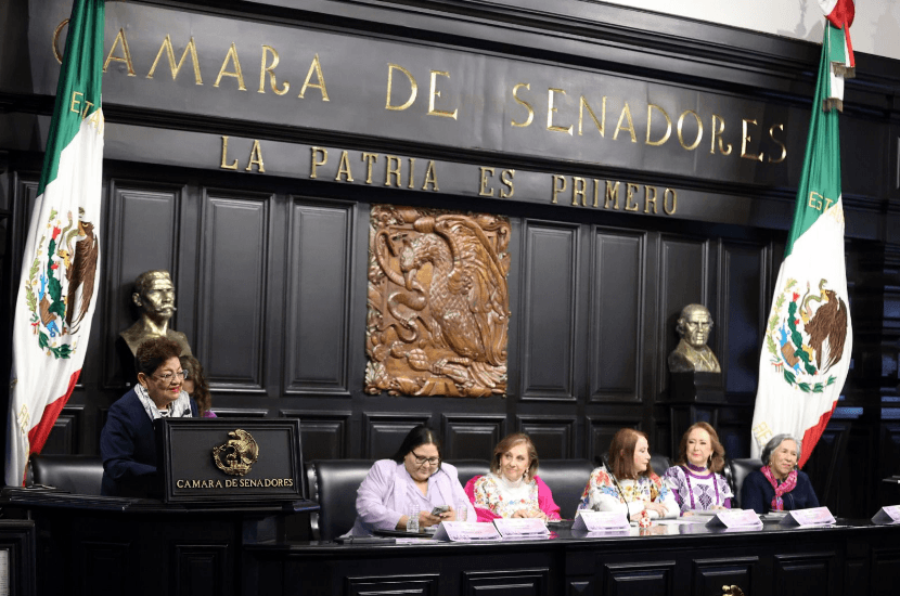 Ernestina Godoy acude a Congreso Feminista del Senado en Yucatán.jpg