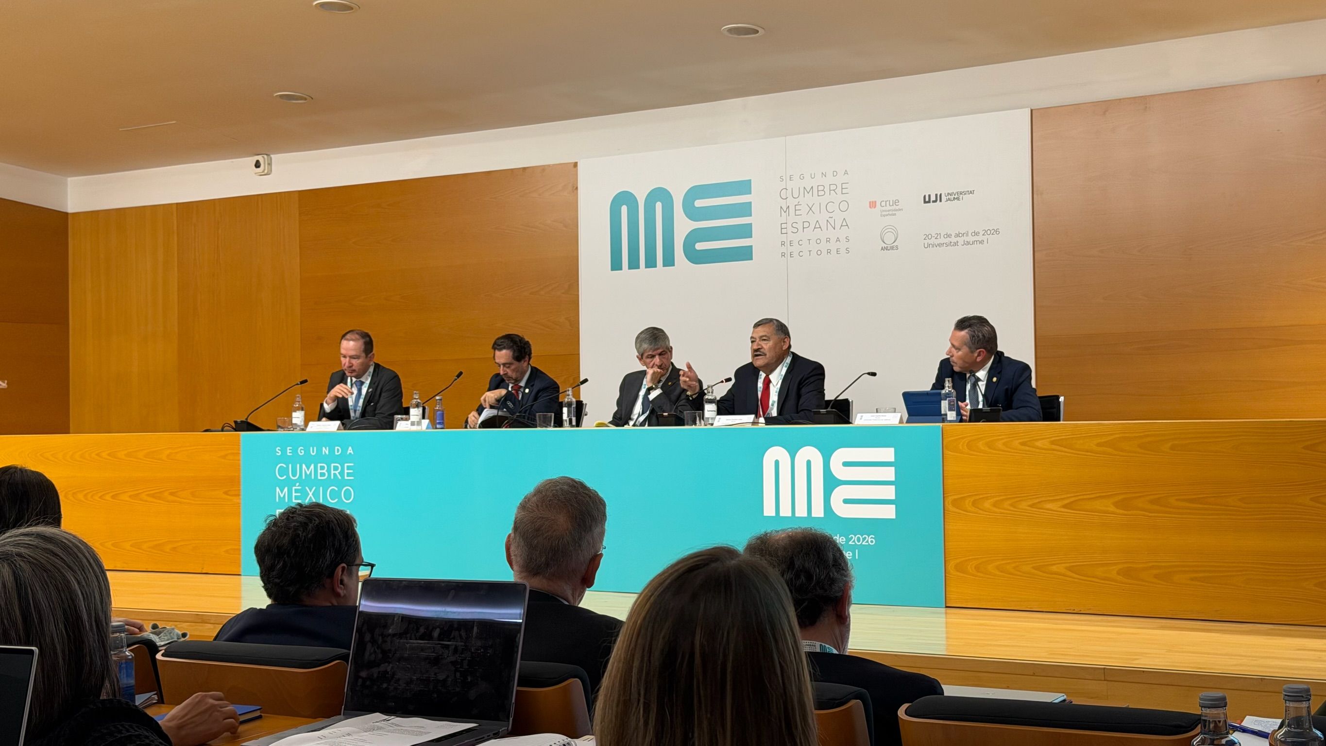 España de Rectoras y Rectores 2.JPG