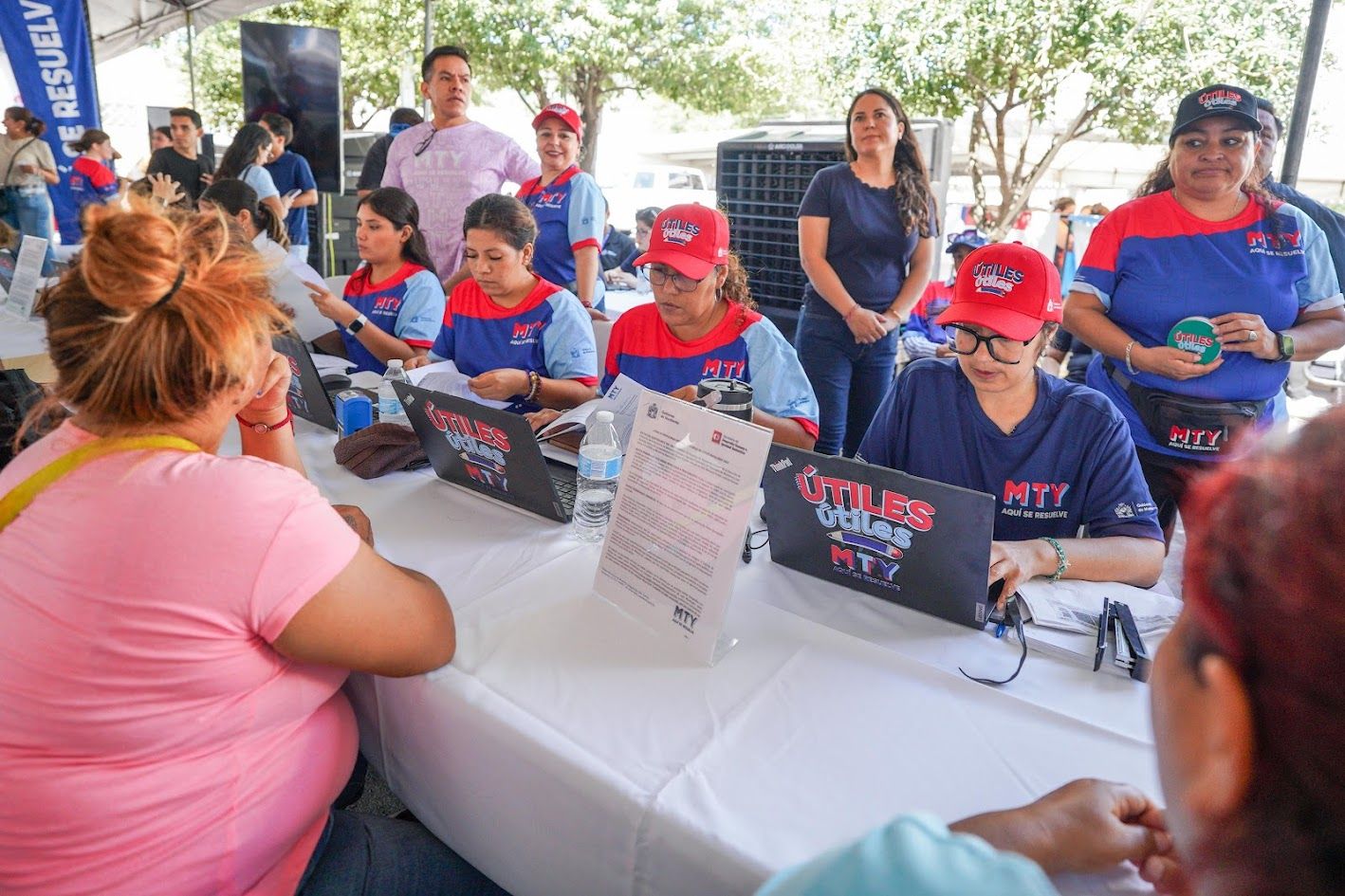 Extienden hasta ultimo de mes programa 'Útiles' de Monterrey