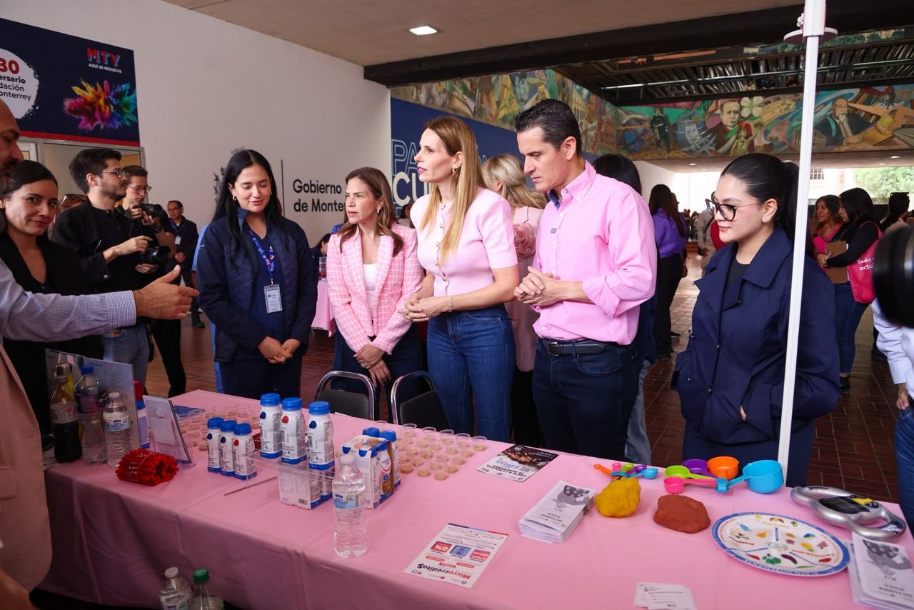 FERIA DE SERVICIOS CANCER DE MAMA 2.jpeg