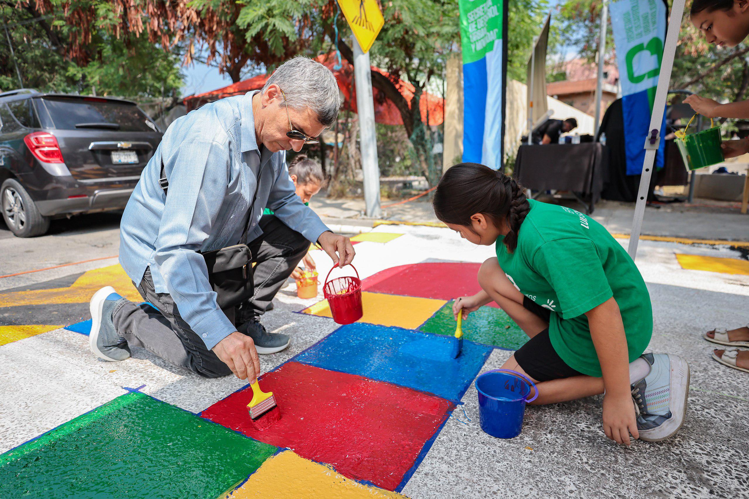 Fomenta San Pedro cultura vial para proteger a peatones