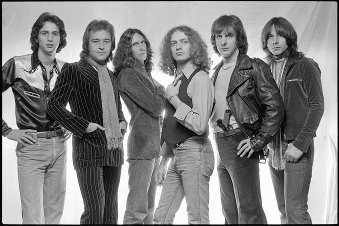 Foreigner 