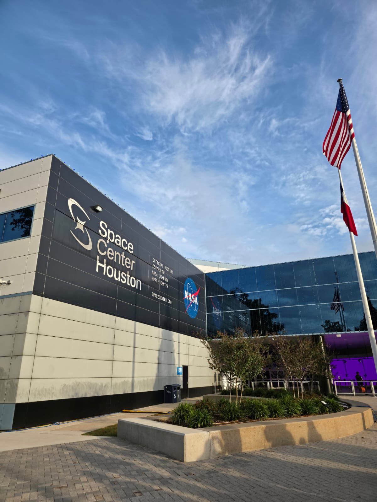 Foto 3-Juárez hace historia al enviar a 40 jóvenes a capacitación en la NASA.jpeg