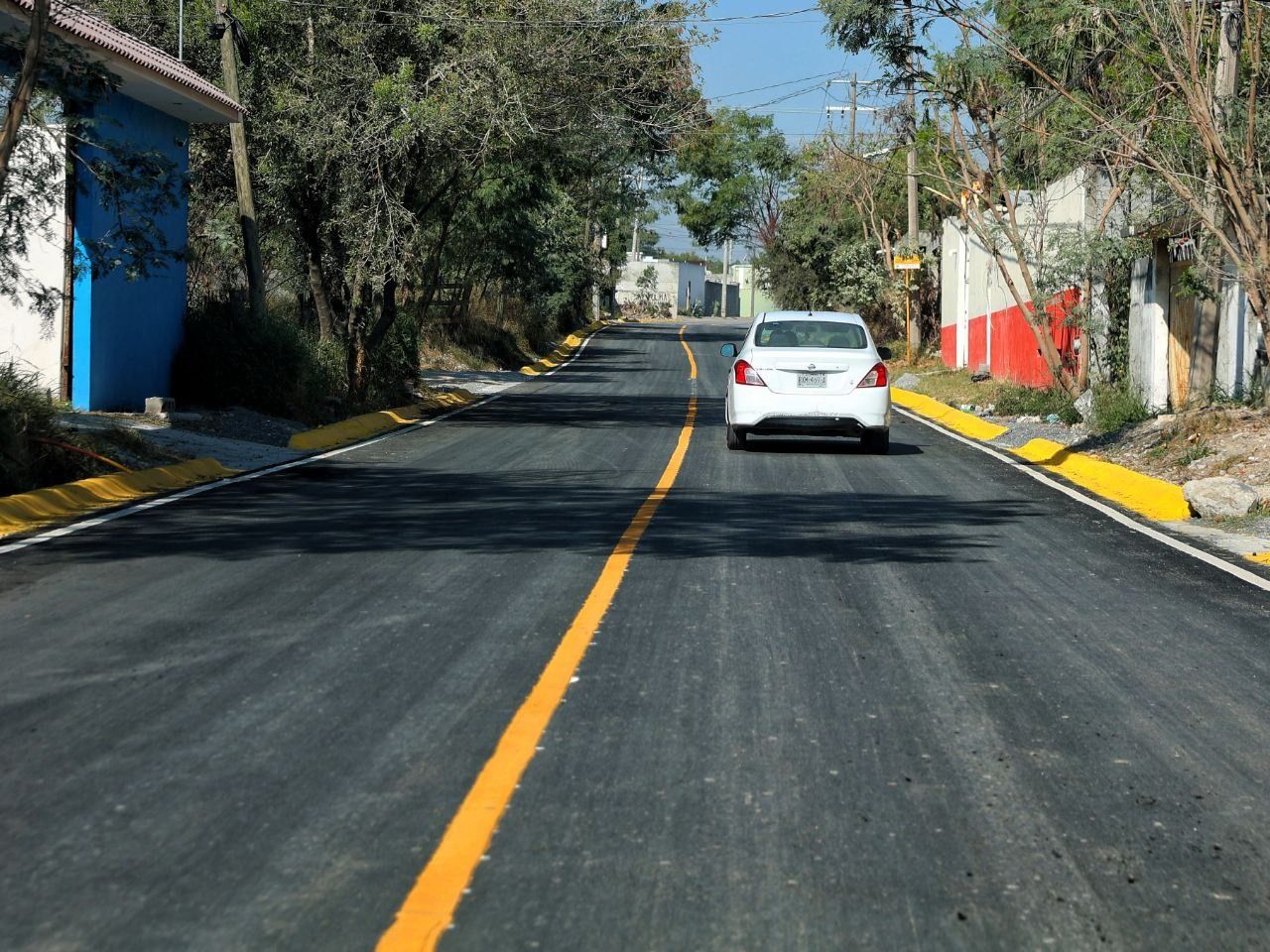 Foto 3- Lomas del Sol se transforma con la pavimentación de la calle Sección 68.jpeg