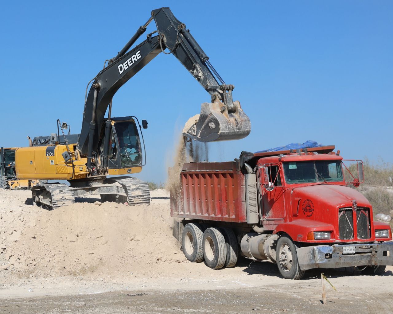 Foto 4. Juárez impulsa conectividad con Guadalupe.jpg