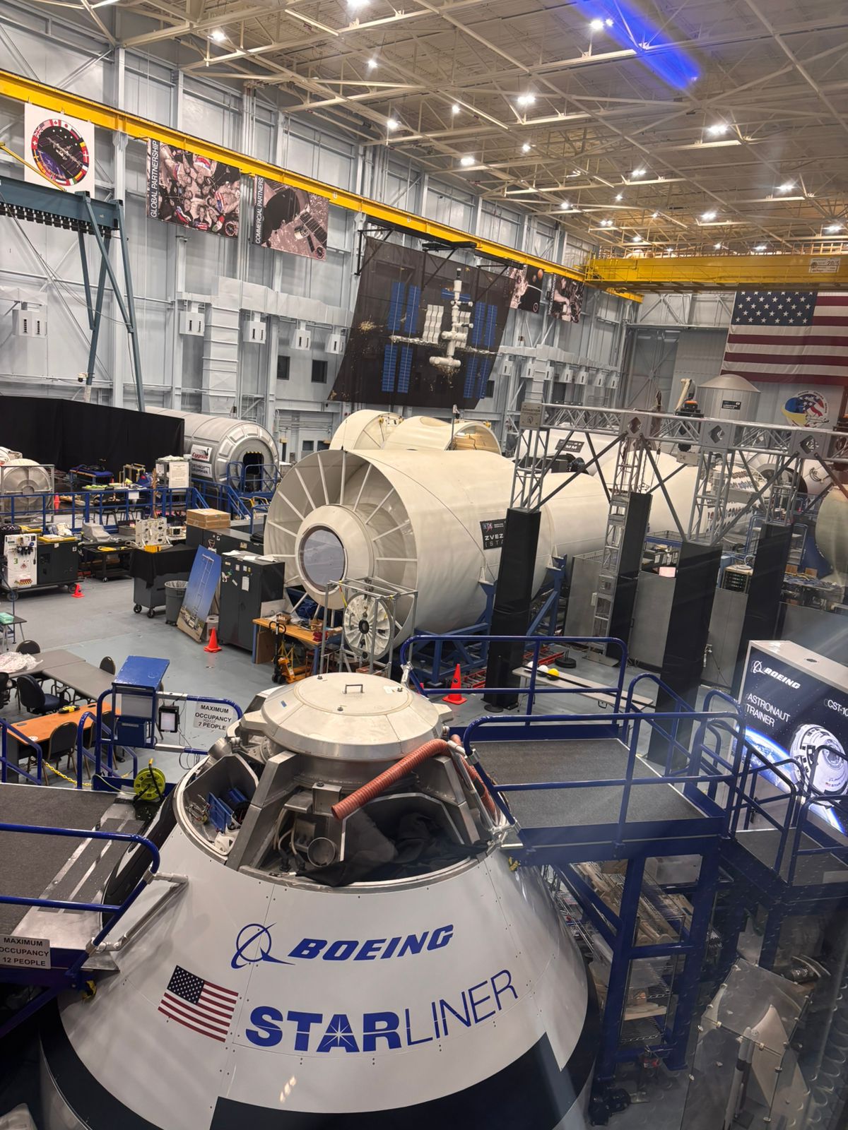 Foto 8-Juárez hace historia al enviar a 40 jóvenes a capacitación en la NASA.jpeg