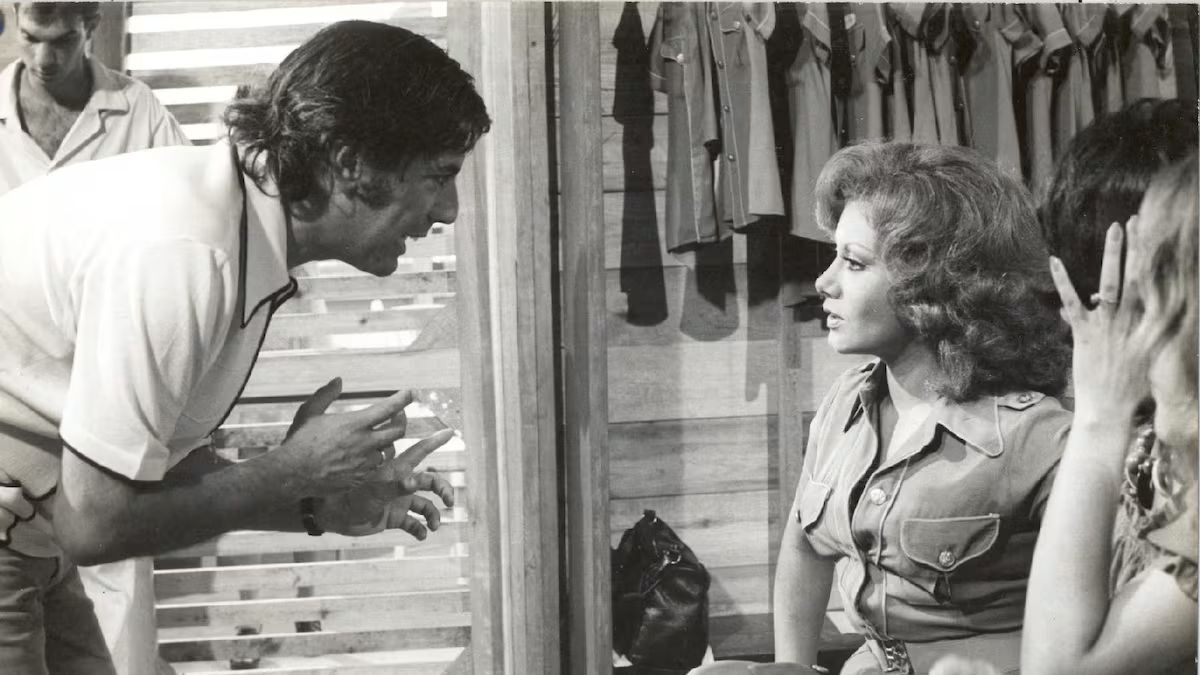 G13WTLyWwAAk4d1.jfif